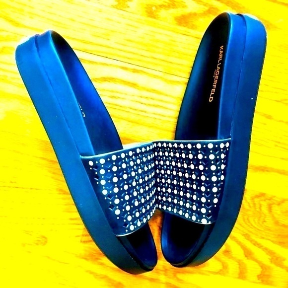 Karl Lagerfeld NEW Pearl Doted Leather Slide Sandals! Gorgeous! 🤩​ - Picture 7 of 8